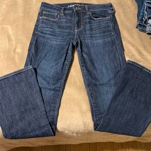 AE Woman’s Jean